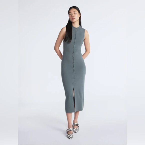 Scoop Women's Sleeveless Mockneck Button Front Midi Sweater Dress NWT - Picture 1 of 4